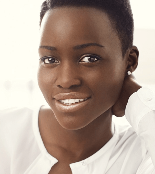 Noticias  que merece la pena  recuperar. Lupita N’yongo nueva embajadora de&nbsp;Lancome