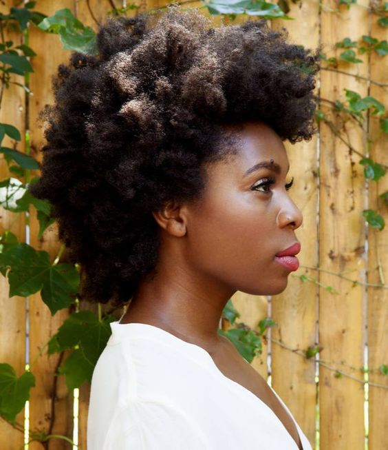 6 costumbres que debes abandonar para mejorar el cuidado de tus&nbsp;rizos