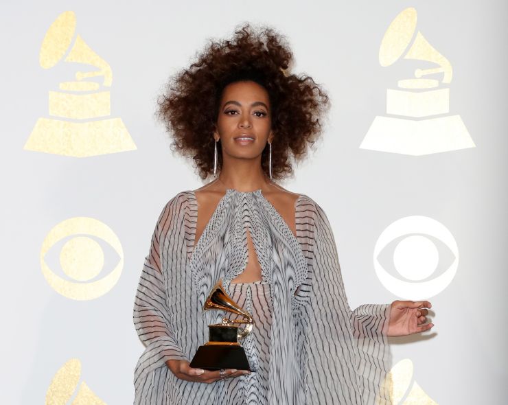 Solange gana el Grammy al mejor álbum  de música&nbsp;R&B