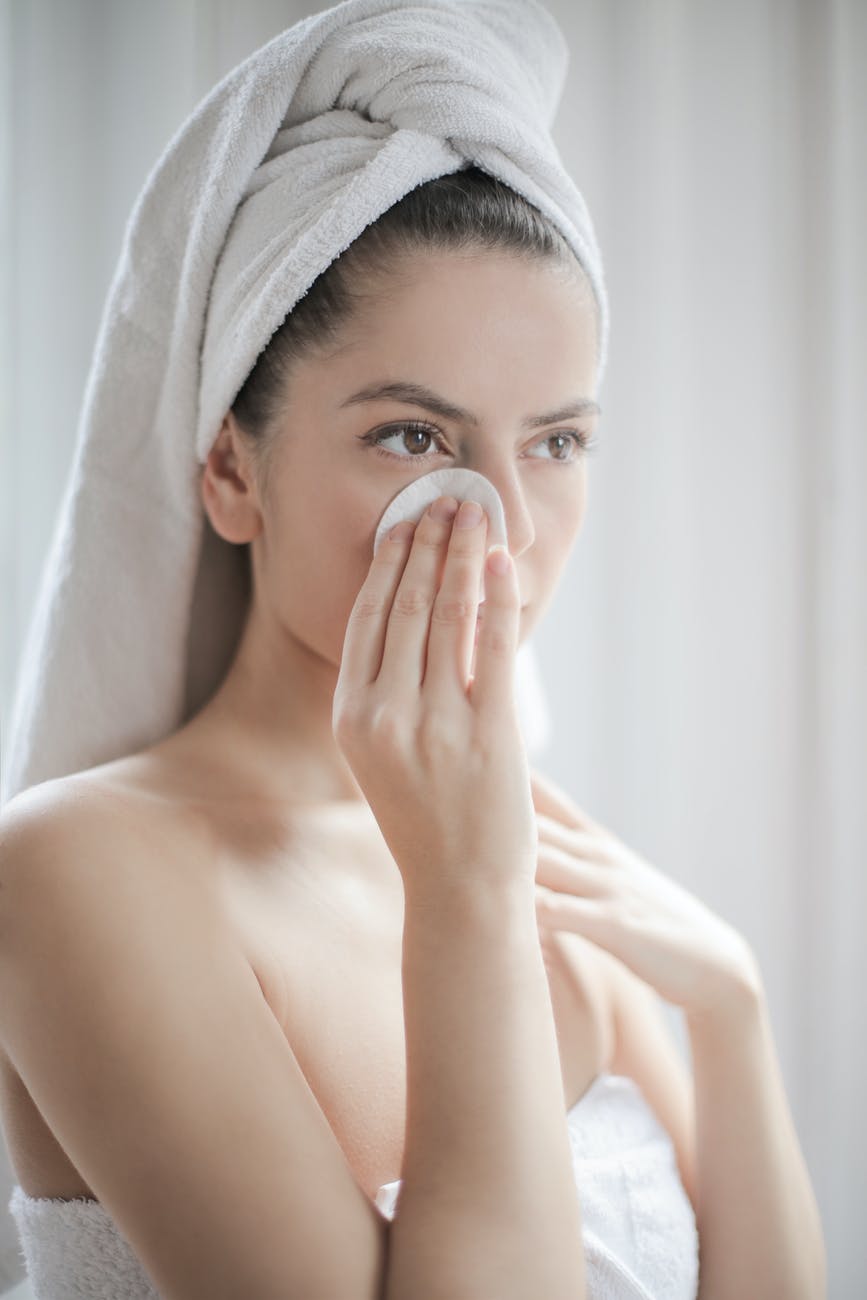 ¿Conoces los tipos de tónicos faciales que existen? Y ¿como&nbsp;usarlos?