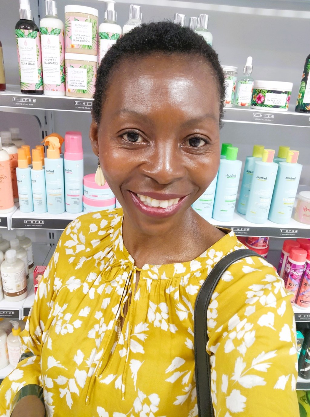 BETH·S hair: nueva tienda con productos para el método curly en&nbsp;Zaragoza.